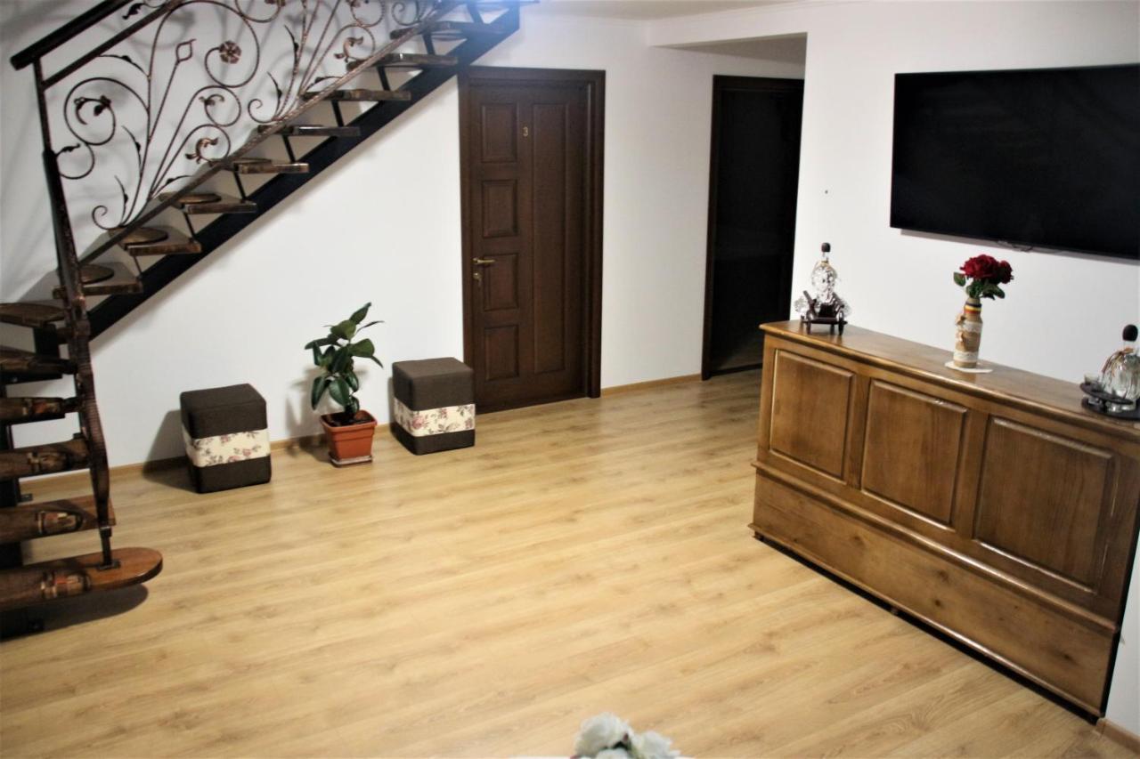 Apartmán Casa Sofia Baltatesti Exteriér fotografie